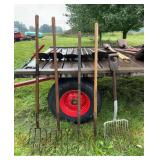 (4) Pitch Forks