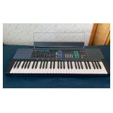 Yamaha PSR-36 Electric Keyboard