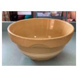 Yellow-ware Mixing Bowl, White Stripes, 10.5"w