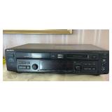 Sony Compact Disc Minidisc Deck MXD D40, with Remote