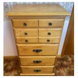 Maple 5 Drawer Petite Chest of Drawers, 23"x17"x43"h