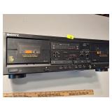 Sony Dubbing Cassette Deck