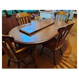 Dining Room Table & Chairs