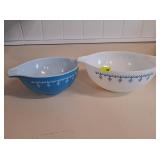 Pyrex Bowls