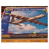 Revell Convair B-36H/RB Model