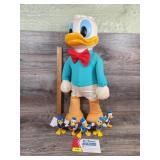 Donald Duck Walking/Dancing & Figures
