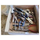 Pliers