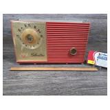 Vintage Silvertone Dur-Pac Mod. 7212 Tube Radio