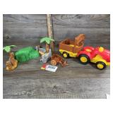 Little People Tractor, Wagon & Nativity Scene