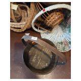 Basket Lot