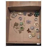 Brooches & Pins