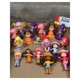 Strawberry Shortvcake Mini Friends & Happy Meal