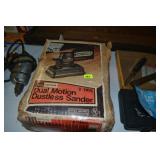Dual Motion Sander