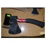 Hatchet w/fiberglass handle
