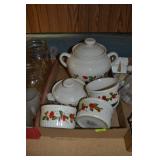 Soup Tureen & Bowls