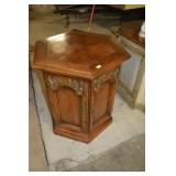 End Table w/ Storage