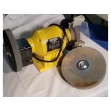 Central Machinery Wet/Dry Grinder