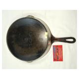 "Sidney" D No. 8 Skillet