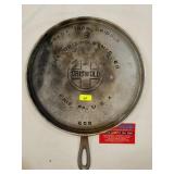 Griswold No. 9 Griddle  (609)