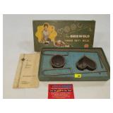 Griswold Patty Molds (Deep Pattern)