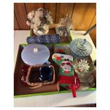3 flats of miscellaneous household items