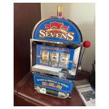 Toy slot machine