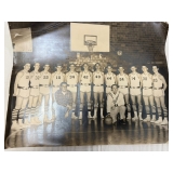 Vintage basketabll team photo