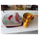 Bakeware and kitchen items
