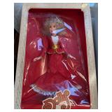 Dolls as shown. Dolly Parton, Nancy Reagan, Marilyn Monroe