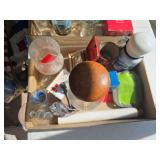 2 flats glassware and miscellaneous