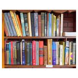 Large group of books on chemistry and physics