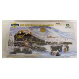 Athearn John Deere Collector’s Edition HO scale Rolling Stock Set, 6th in a series and dated 2002. Includes flatcars with collectible 1:87 scale tractors and other John Deere-themed rolling stock; b