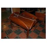 Folding sides coffee table