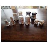 Miscellaneous salt & pepper shakers