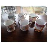 6 decorative mugs as shown