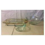 Pyrex QTY 3