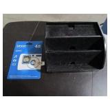 Charging Stand / 4GB Memory / SD Card