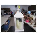 Large battery operated lantern with lighted