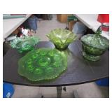 Green Glass Lot / Plate / Compotes