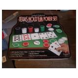 Poker Chips in Texas Hold em tin