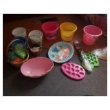 Easter Decorations / Baskets Lot