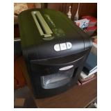 Commercial Paper Shredder Model GEX106