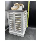 Battery operated lantern - does have slight