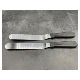 2 comfort grip icing spatulas- 12.2in