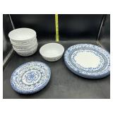 Corelle dish set - 6 10in plates, 5 7in plates, 6