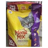 30lb bag of meow mix cat food - original