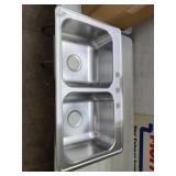 New Elkay Double Bay Stainless Steel Sink 33"