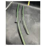 2 windshield wipers - 24 & 18in