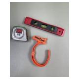 25ft tape measure, level, & cable cuff