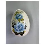Blue flower egg shaped trinket holder